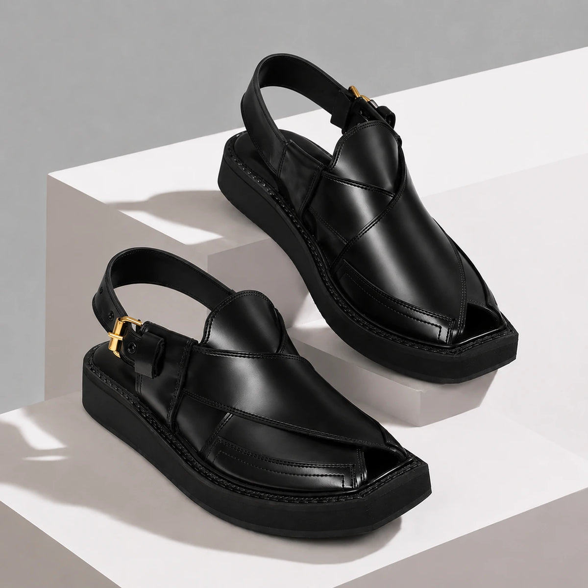 Iconic Black Leather Kaptaan Chappal