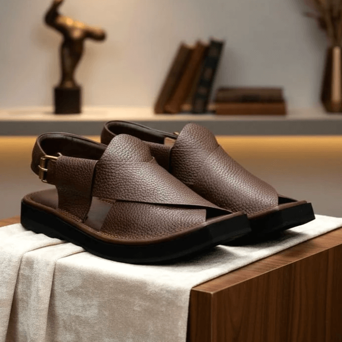 Kaptaan Chappal with Brown Doted – 09265