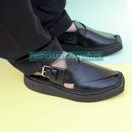 Completely Hand Stitched Iconic Black Kaptaan Chappal